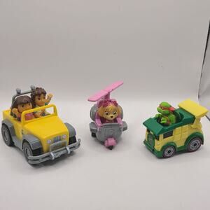 Random vehicles lot
